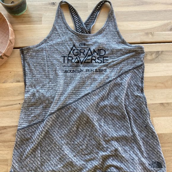 North Face Tank Top - Picture 2 of 5